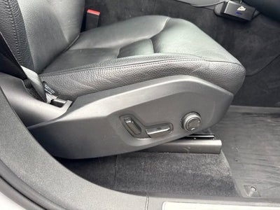 2017 Volvo XC90 Momentum