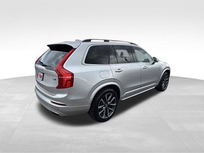 2017 Volvo XC90 Momentum