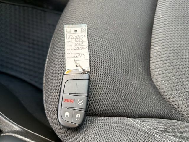 2023 Jeep Renegade Altitude